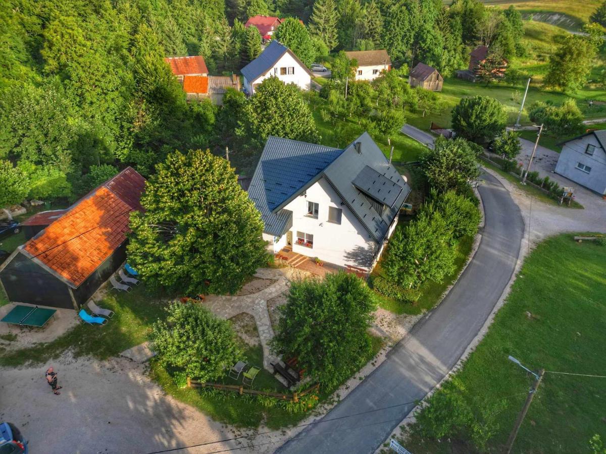 Guest House Lipov Hlad Plitvička Jezera Buitenkant foto